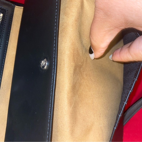 Mcm wallet chain bag comes with original box and dust bag - Picture 10 of 13